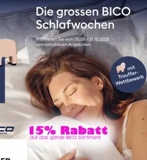 Werbebild für die „grossen BICO Schlafwochen“ mit einer schlafenden Frau in einem hellen Bett. Der Text informiert über eine Aktion vom 5. September bis 31. Oktober 2025 mit 15 % Rabatt auf das gesamte BICO-Sortiment. Zusätzlich wird ein Trauffer-Wettbewerb beworben. Unten ist das Logo der Schreinerei Eichenberger mit Kontaktangaben und das BICO-Logo zu sehen.